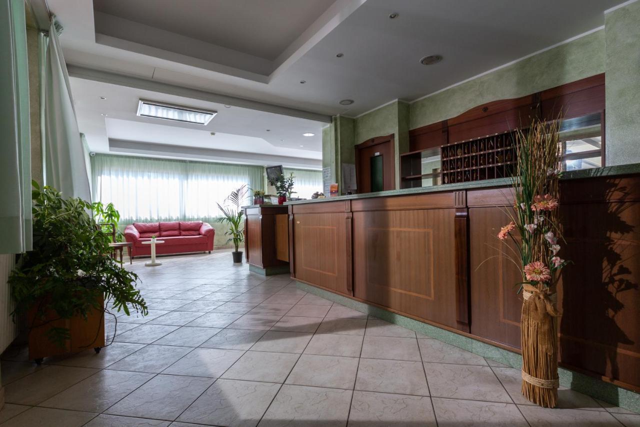 Hotel Belvedere Porto SantʼElpidio المظهر الخارجي الصورة