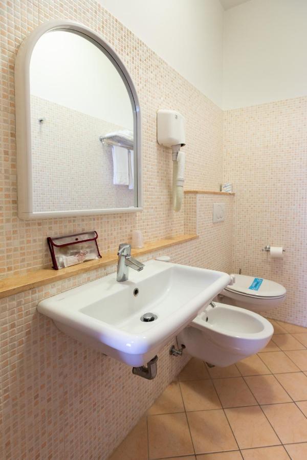 Hotel Belvedere Porto SantʼElpidio المظهر الخارجي الصورة